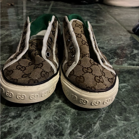 Gucci Brown Monogram Sneakers with Green and Red Stripe - Picture 2 of 6